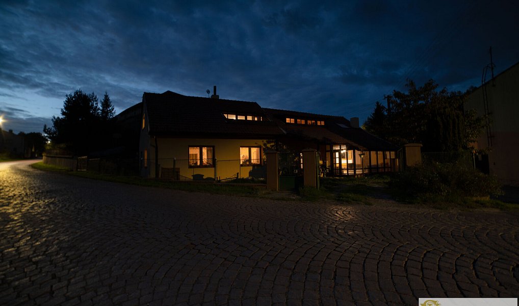 Prodej domu 185 m² s pozemkem 402 m², Paběnice – náhled fotky 34