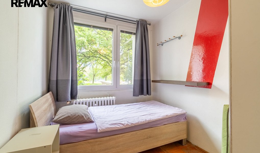 Prodej bytu 4+1 70 m², Praha – náhled fotky 8