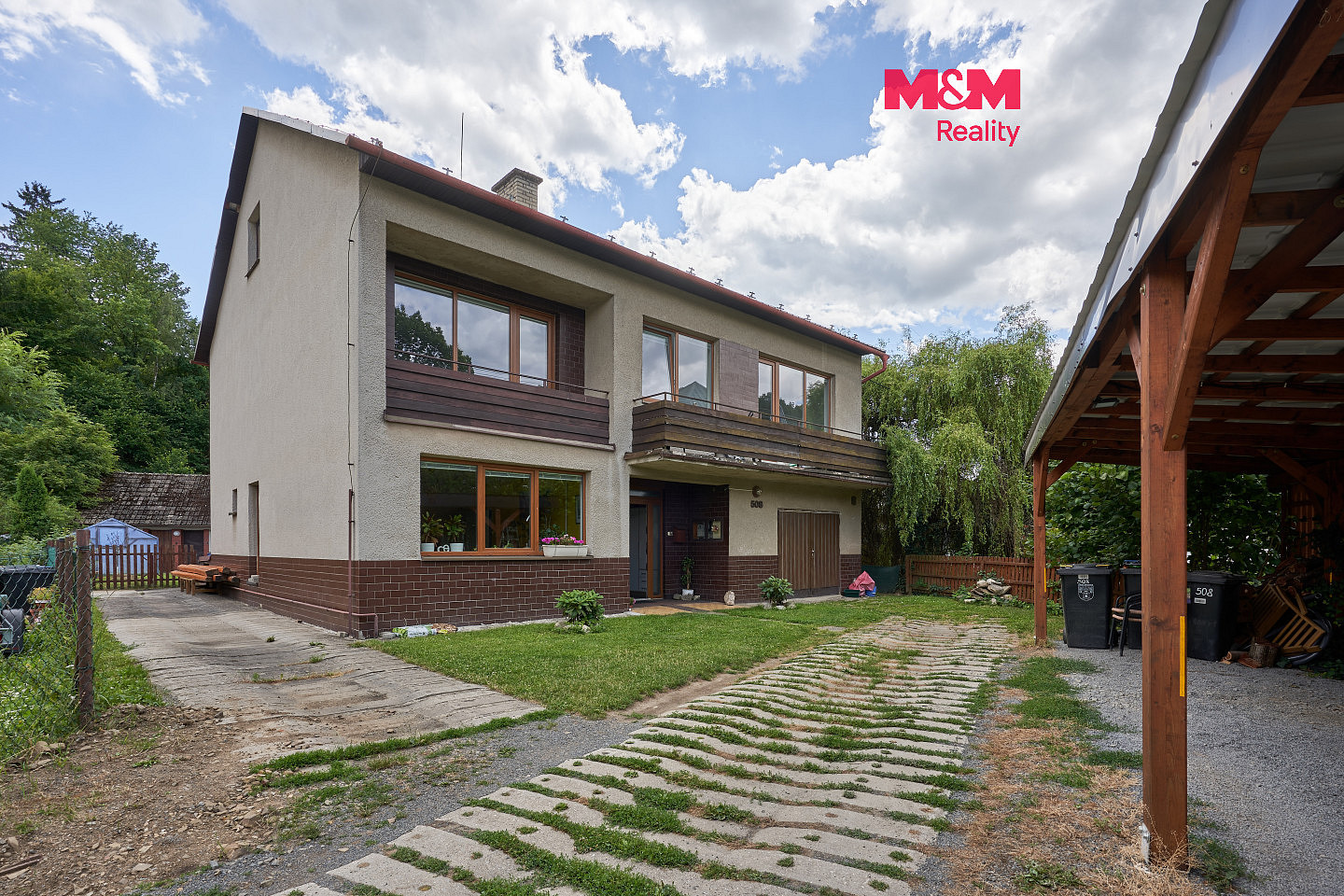 Prodej domu 260 m² s pozemkem 796 m²