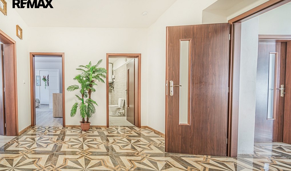 Prodej domu 129 m² s pozemkem 465 m², Kladno – náhled fotky 12