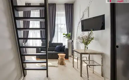 Pronájem bytu 1+kk 25 m²