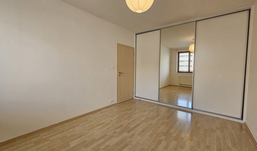 Pronájem bytu 2+kk 65 m², Praha – náhled fotky 14