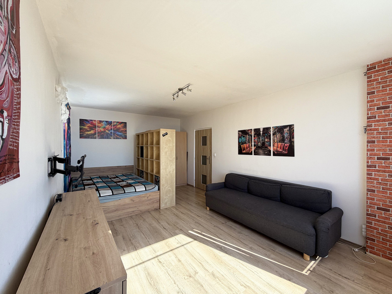 Pronájem bytu 2+kk 40 m² — photo 2