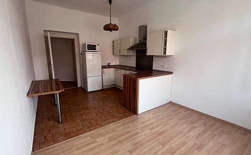 Pronájem bytu 2+kk 51 m², Slovinská, Praha 10 - Vršovice