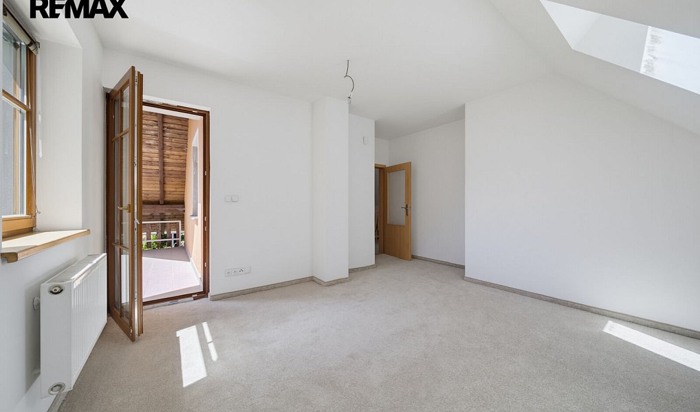 Prodej domu 120 m² s pozemkem 449 m², Karlovy Vary – náhled fotky 21