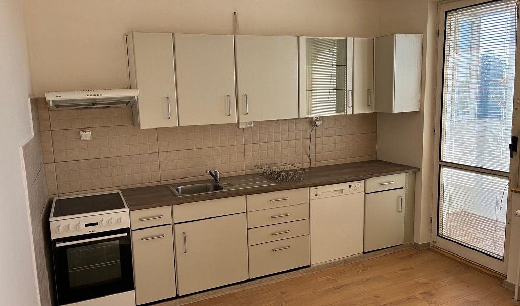 Pronájem bytu 4+1, 95 m², České Budějovice, Olešník