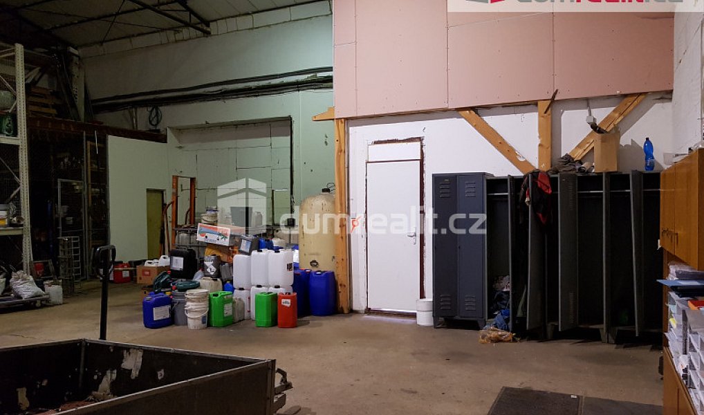 Prodej výrobních prostor 4 252 m², Kaplice – náhled fotky 17