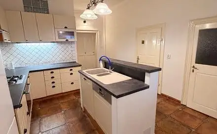 Pronájem bytu 3+1 150 m², Kapucínská, Olomouc