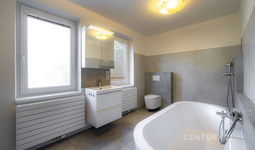 Prodej domu 217 m² s pozemkem 800 m², Nehvizdy – náhled fotky 3