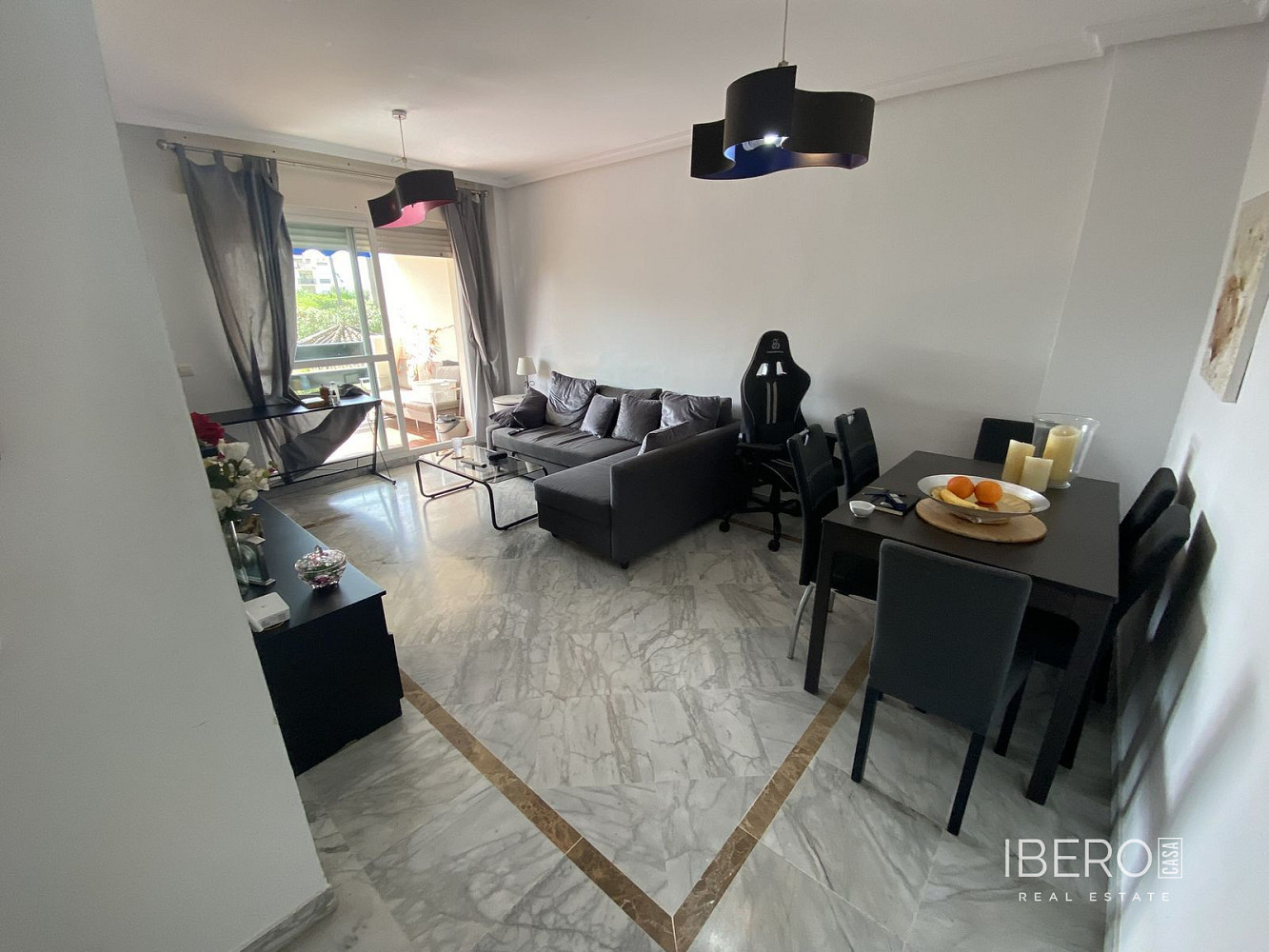 Piso 3+kk – Marbella, Nueva Andalucía - Vista 2