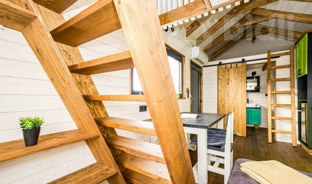 Prodej tiny house 20 m2 - plně vybavený, 2 loft na spaní, koupelna se sprchou, Přelouč – náhled fotky 16
