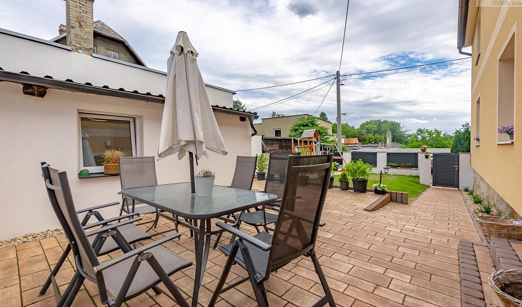 Prodej domu 105 m² s pozemkem 253 m², Dubí – náhled fotky 35