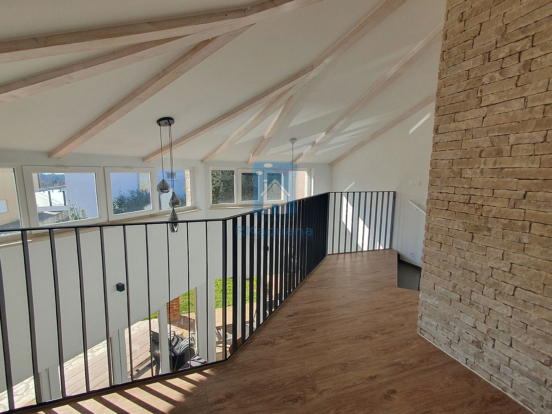 Prodej domu 115 m² s pozemkem 350 m² – pohled 2