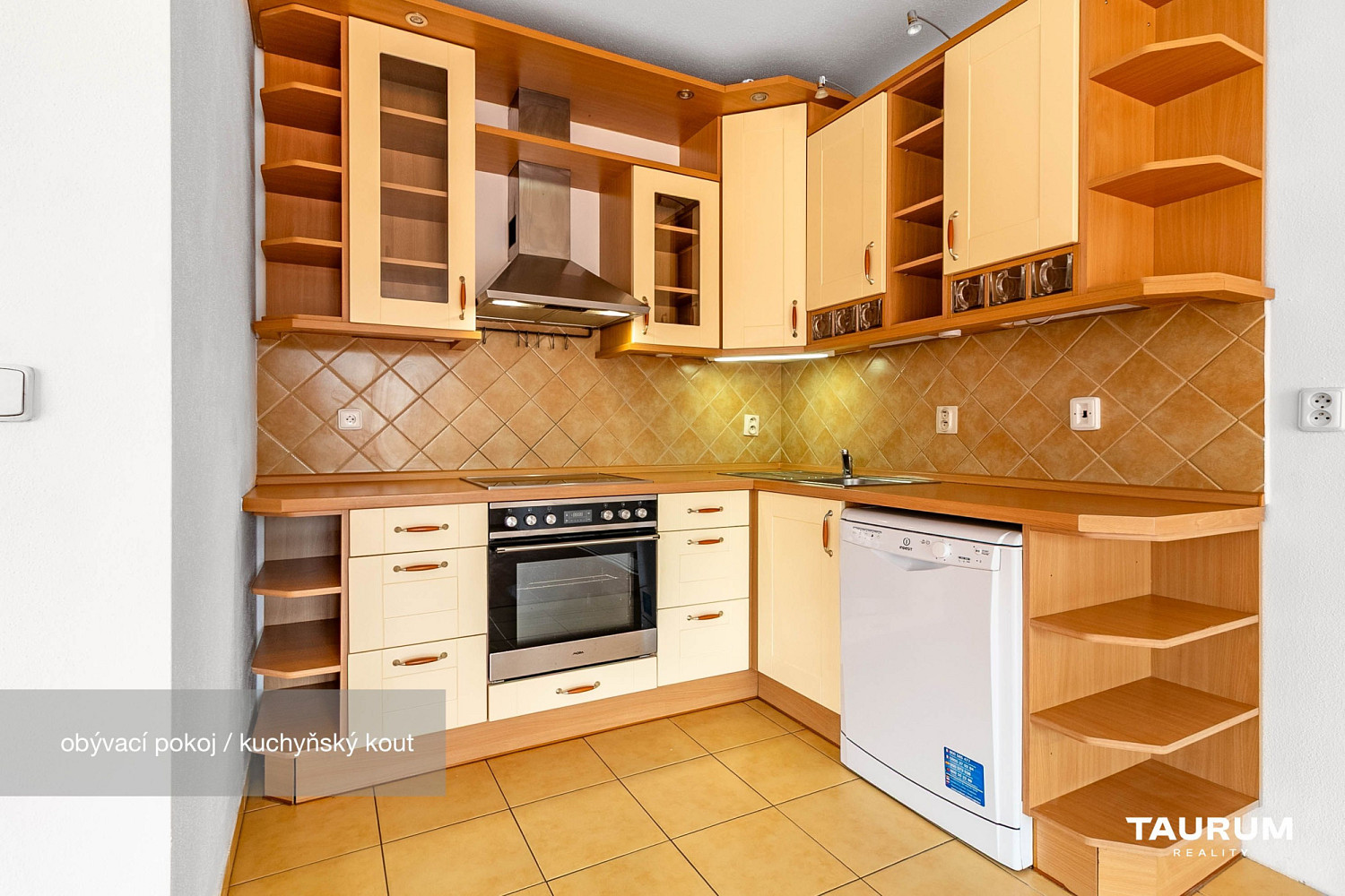 Prodej bytu 2+kk 69 m² – fotografie 3