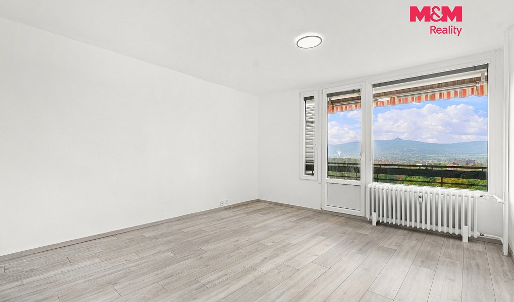 Pronájem bytu 1+kk 32 m², Liberec – náhled fotky 2