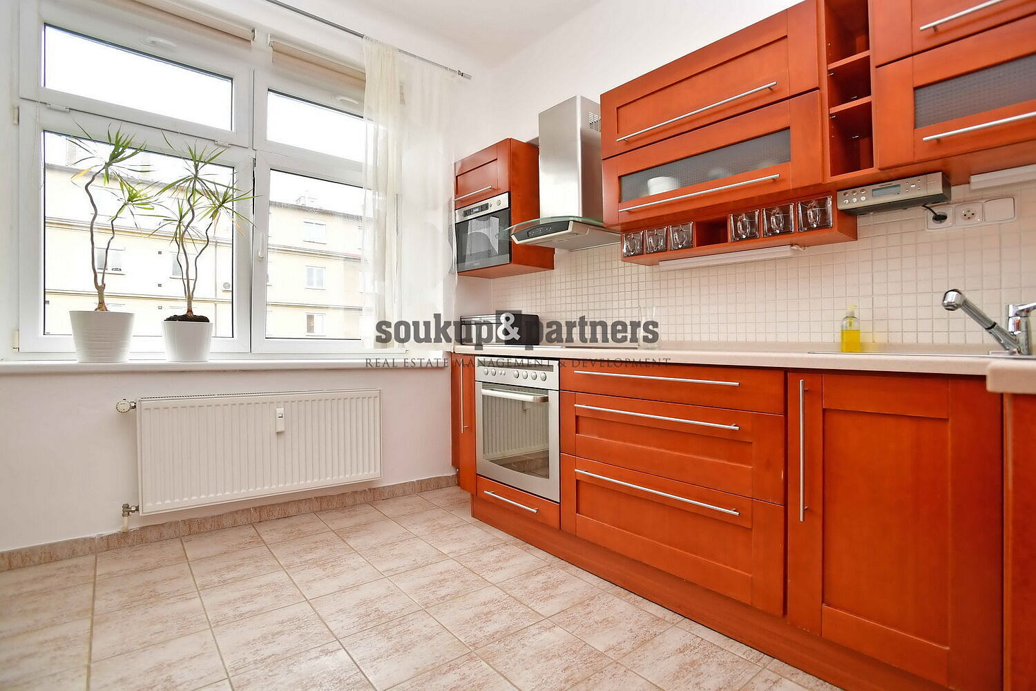 Pronájem bytu 3+1 98 m² – fotografie 4