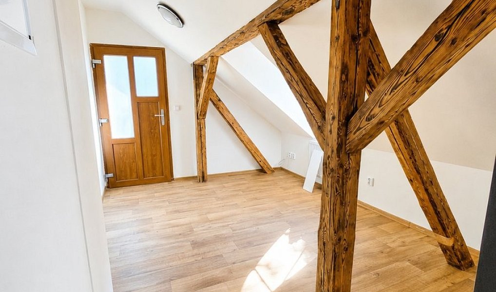 Prodej domu 92 m² s pozemkem 1 544 m², Bernartice – náhled fotky 25