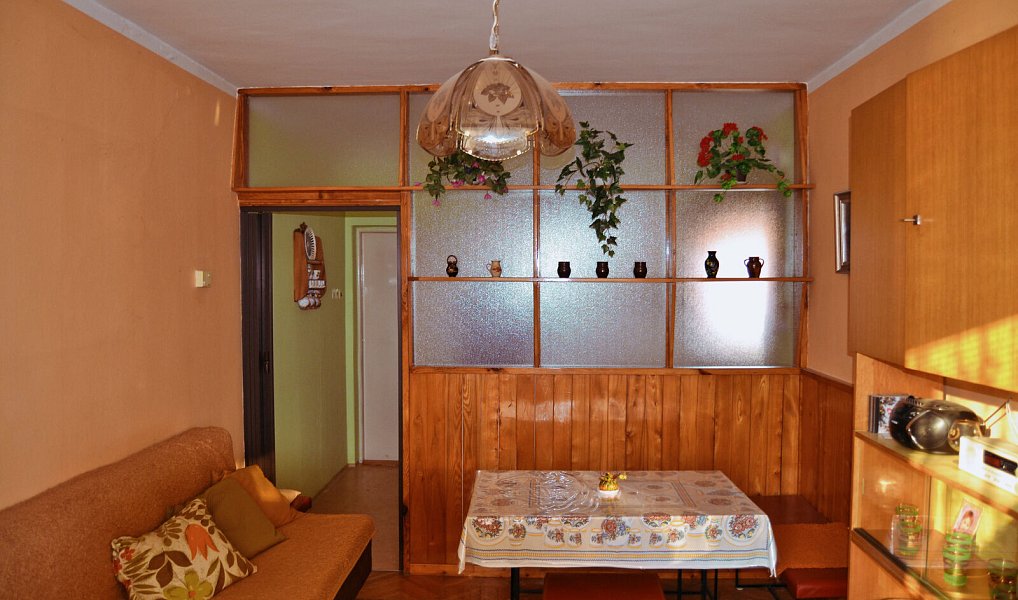 Prodej domu 611 m² s pozemkem 358 m², Hluk – náhled fotky 6