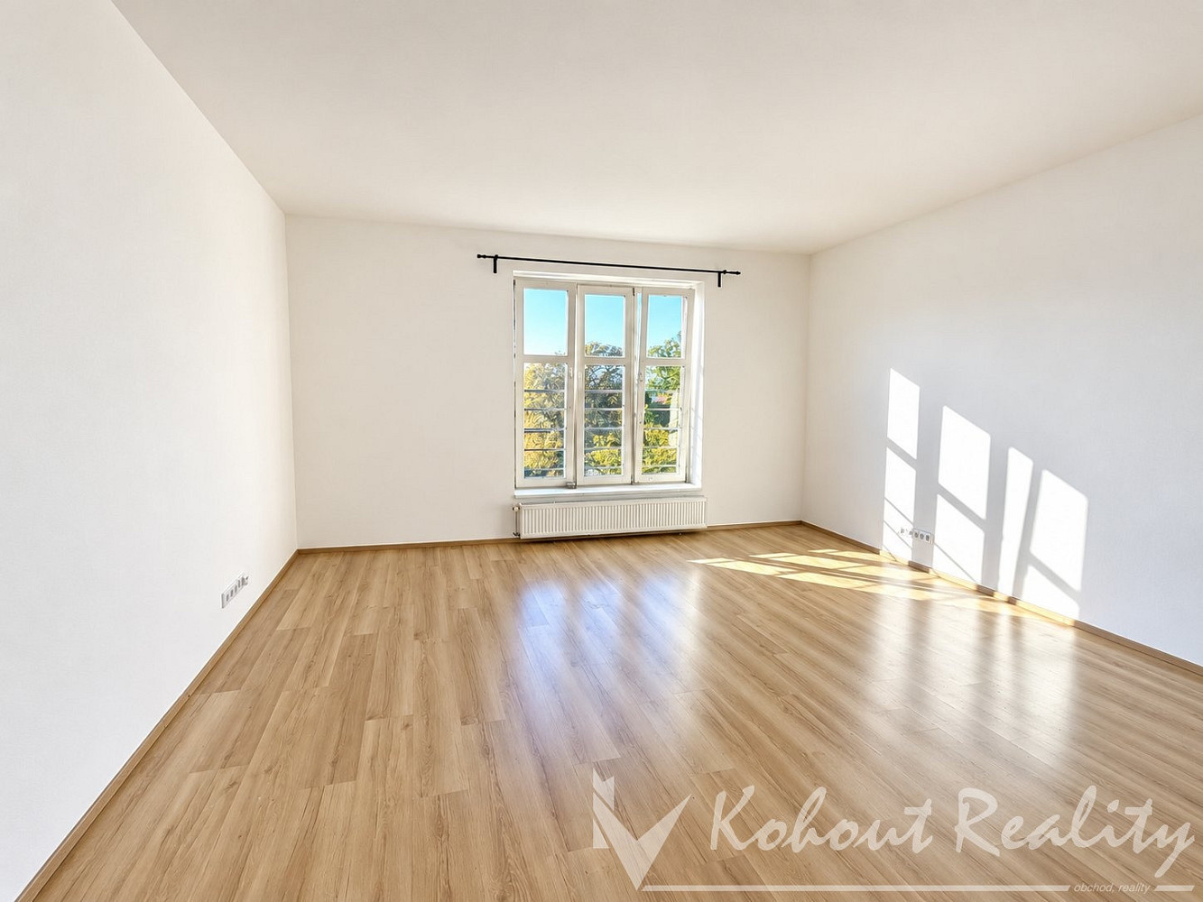 Pronájem bytu 1+1 50 m² – fotografie 2