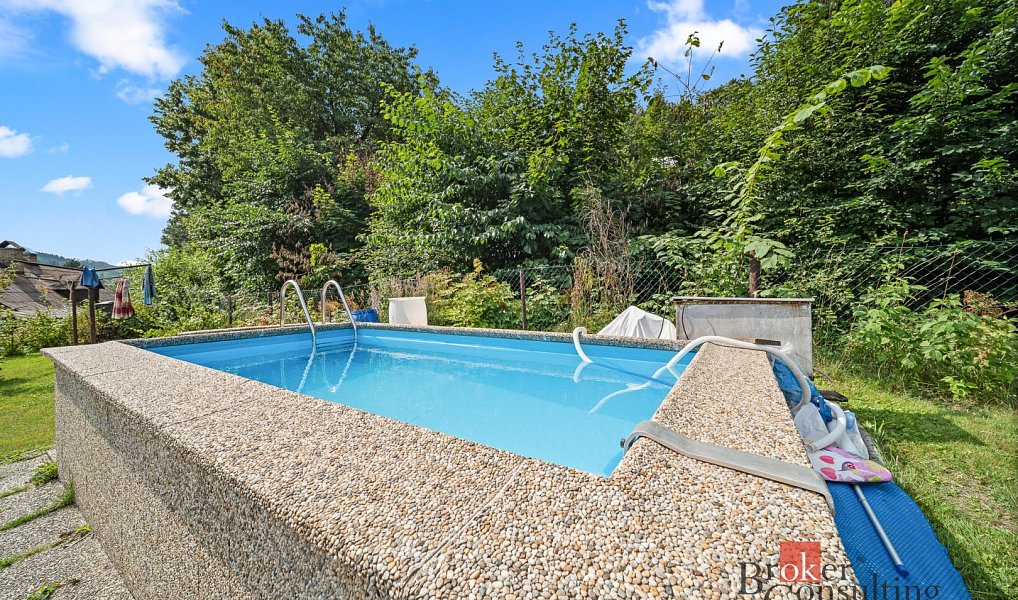Prodej domu 263 m² s pozemkem 363 m², Svoboda nad Úpou – náhled fotky 2