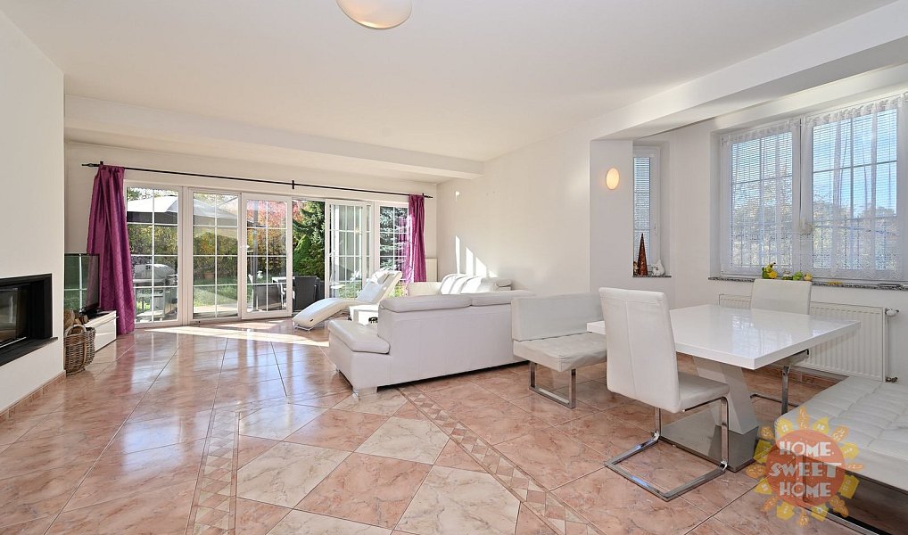 Pronájem domu 610 m² s pozemkem 747 m², Průhonice – náhled fotky 4