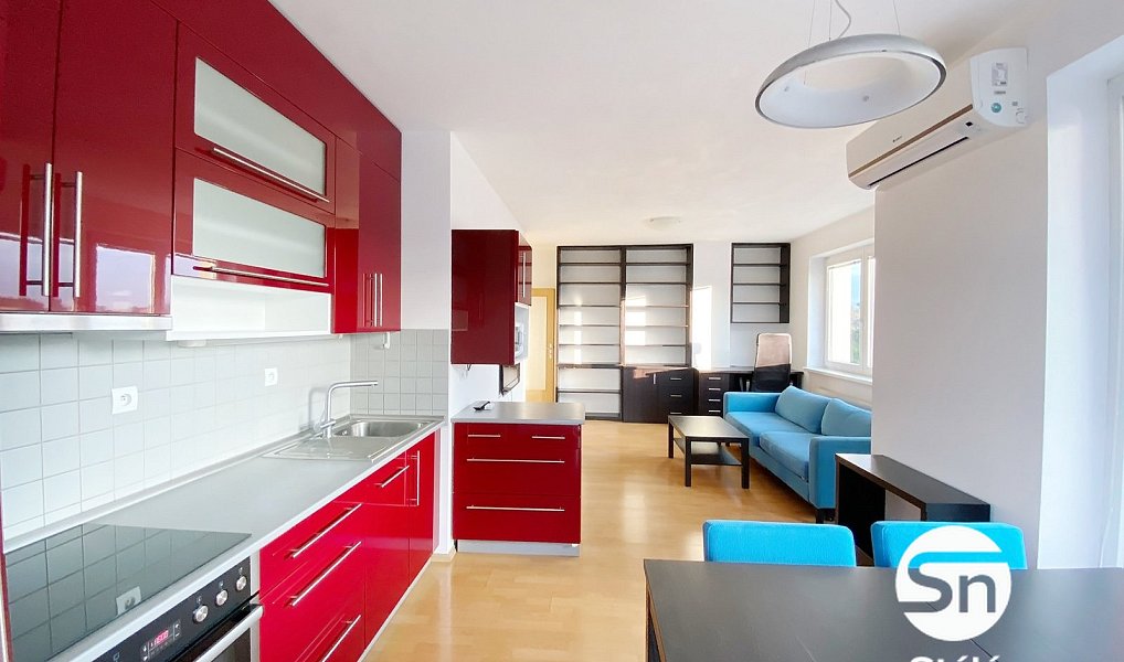 Pronájem bytu 2+kk 55 m², Praha – náhled fotky 2