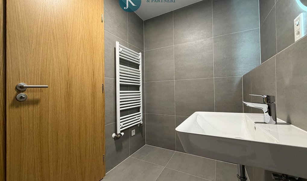 Pronájem bytu 2+kk 51 m², Praha – náhled fotky 9