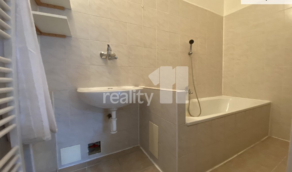 Pronájem bytu 2+1 60 m², Nový Bor – náhled fotky 6