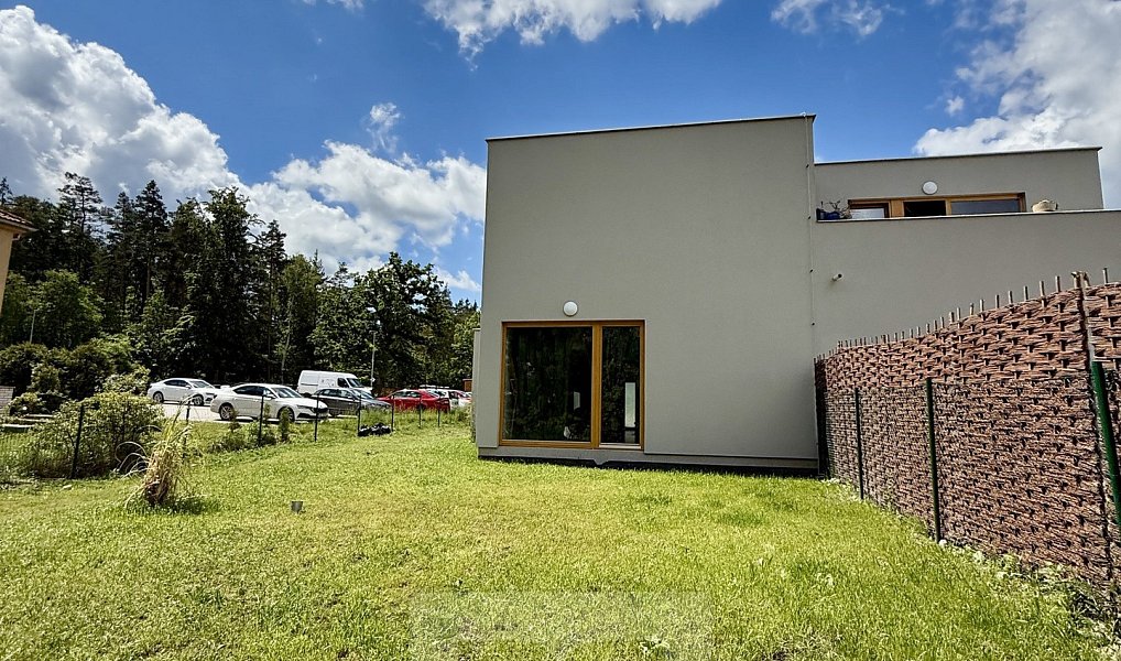 Prodej domu 181 m² s pozemkem 846 m², Unhošť – náhled fotky 7