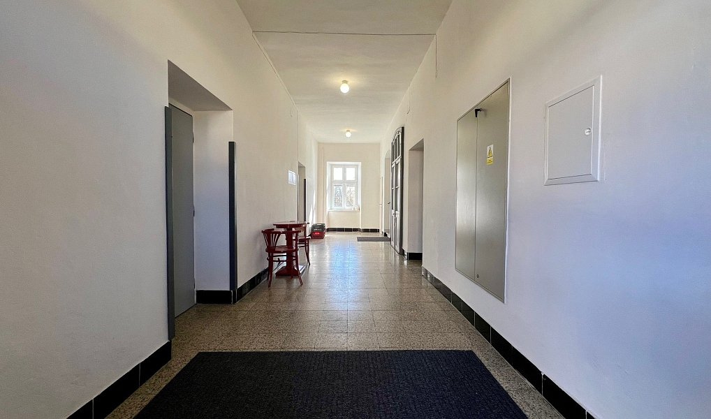 Prodej nájemního domu, činžáku 1 000 m², Ostrovačice – náhled fotky 5