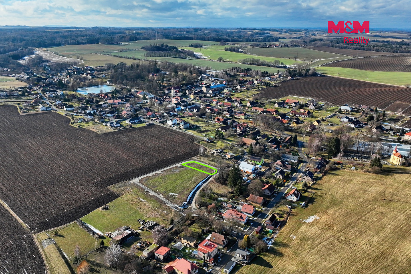 Prodej stavebního pozemku 738 m² – fotografie 4