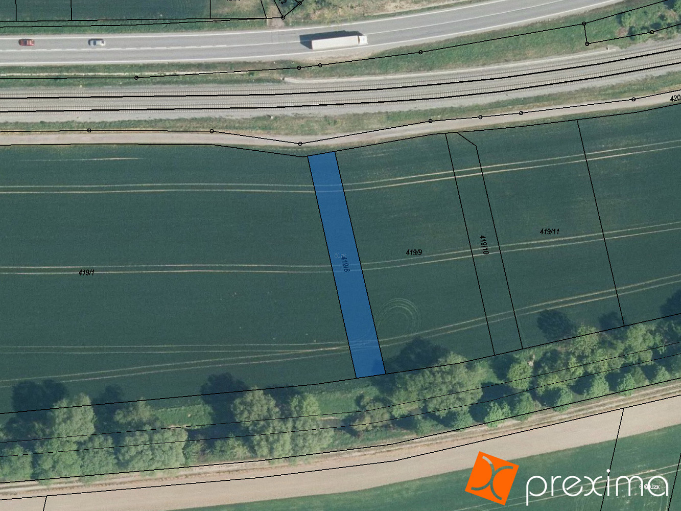 Prodej pole 196 m²