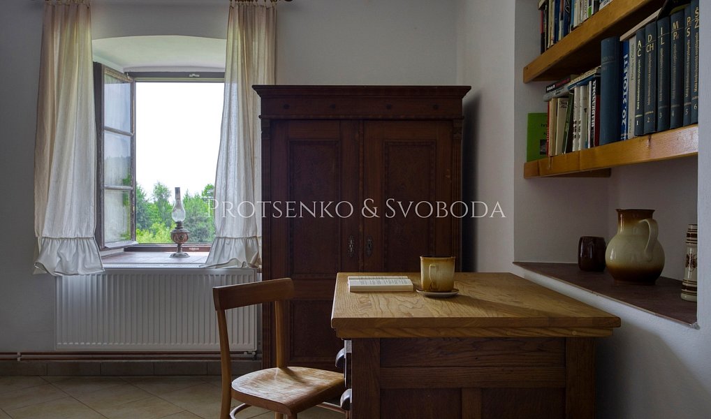 Prodej domu 275 m² s pozemkem 1 947 m², Horní Radouň – náhled fotky 14