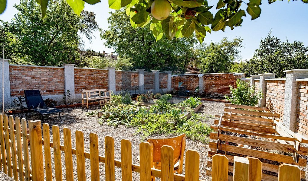 Prodej domu 568 m² s pozemkem 903 m², Písek – náhled fotky 43