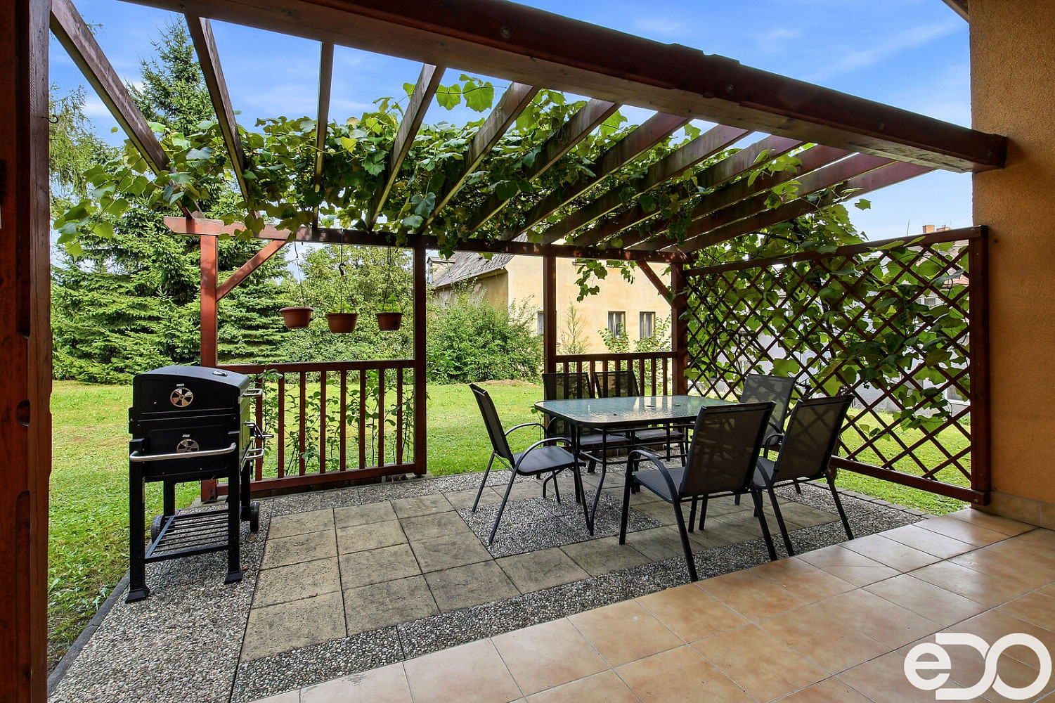 Prodej domu 300 m² s pozemkem 1 492 m² – fotografie 3