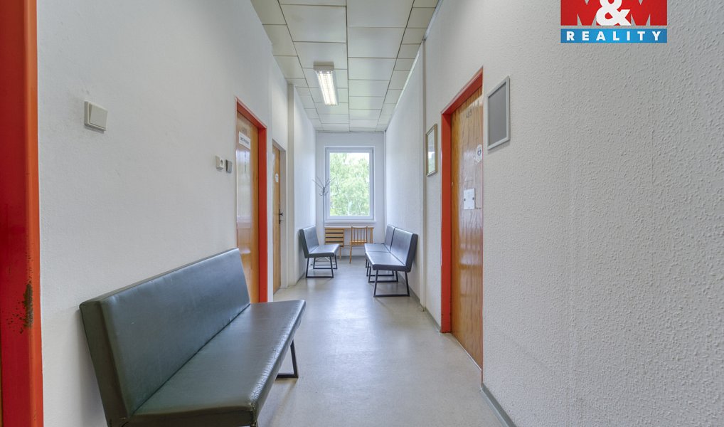 Pronájem kanceláře 60 m², Nepomuk – náhled fotky 4