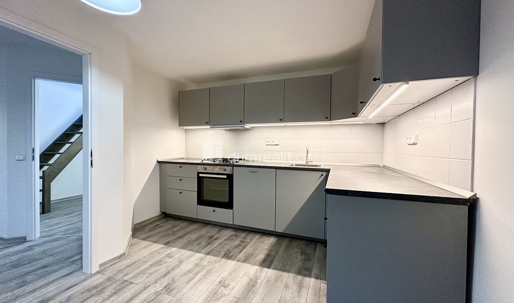 Prodej bytu 2+1 119 m², Karlovy Vary – fotka 1 z 21