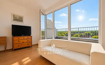 Pronájem bytu 1+kk 32 m²
