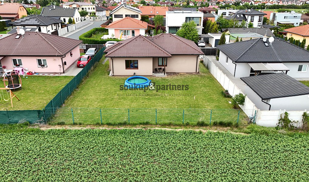 Prodej domu 97 m² s pozemkem 627 m², Bašť – náhled fotky 26