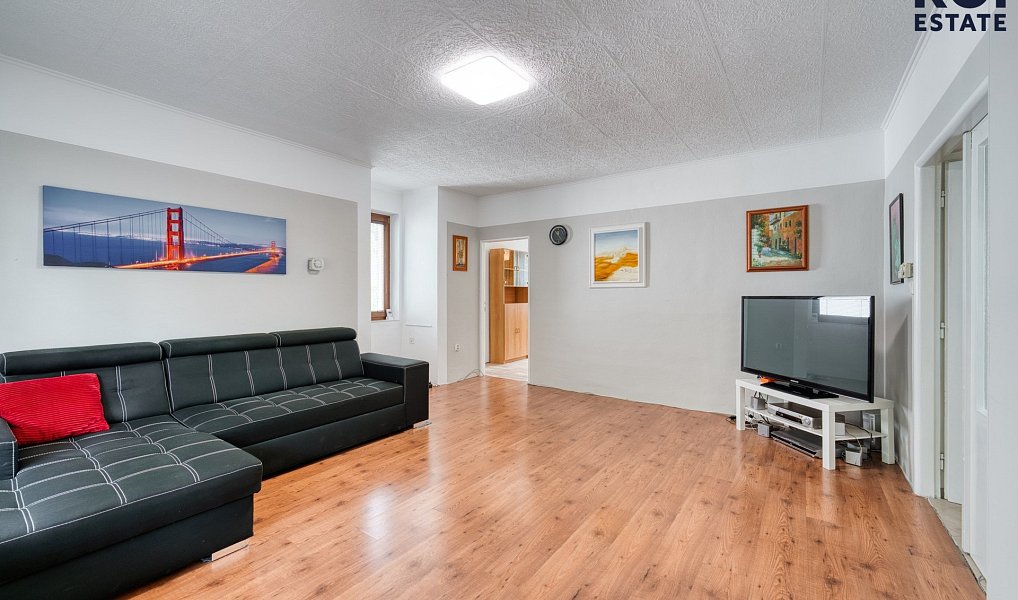 Prodej domu 194 m² s pozemkem 1 083 m², Omice – náhled fotky 11