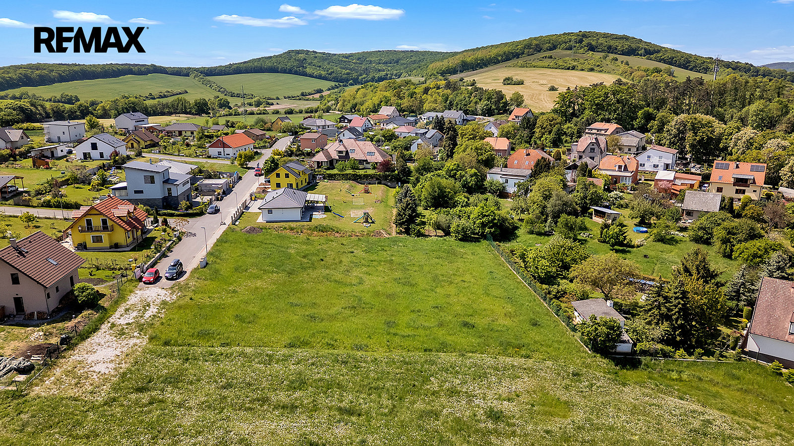Prodej stavebního pozemku 1 491 m²