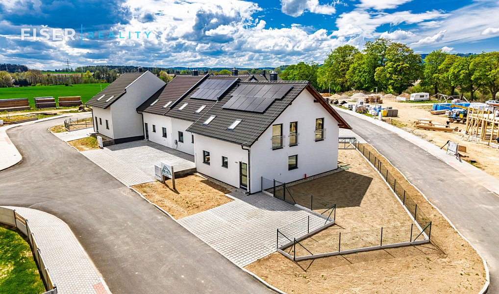 Prodej domu 151 m² s pozemkem 271 m², Světlá nad Sázavou – fotka 1 z 29