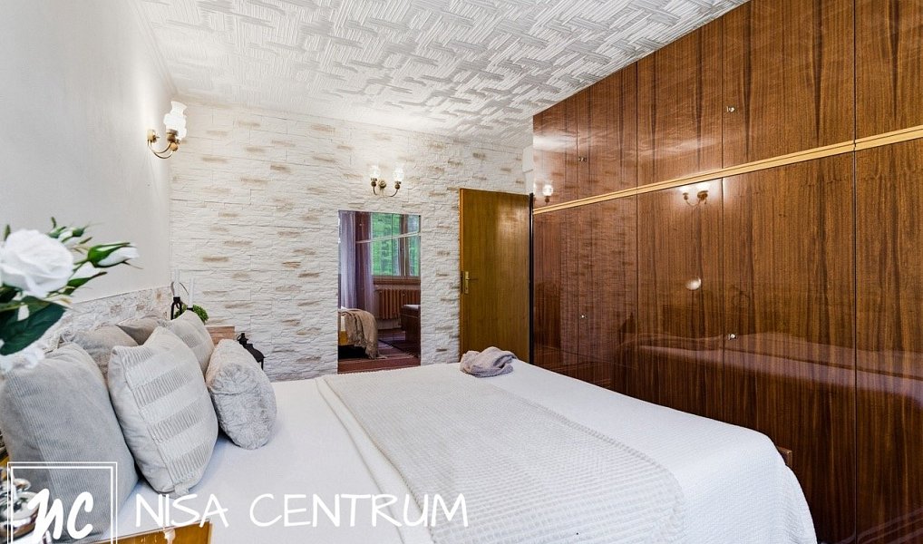 Prodej domu 304 m² s pozemkem 992 m², Krnsko – náhled fotky 25