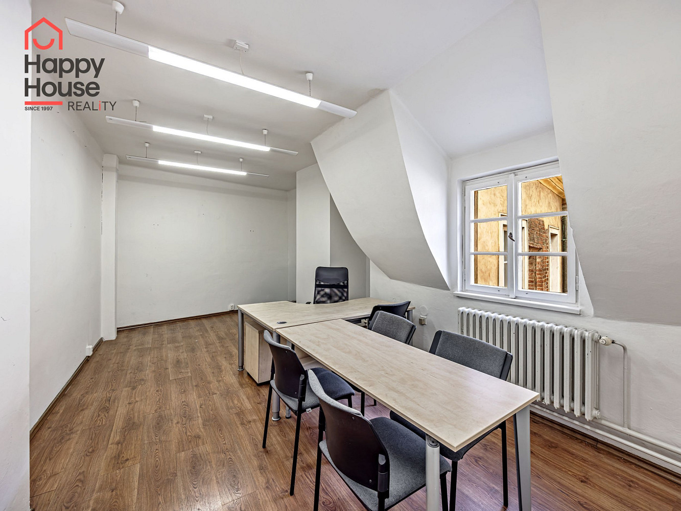Pronájem kanceláře 32 m² – fotografie 2