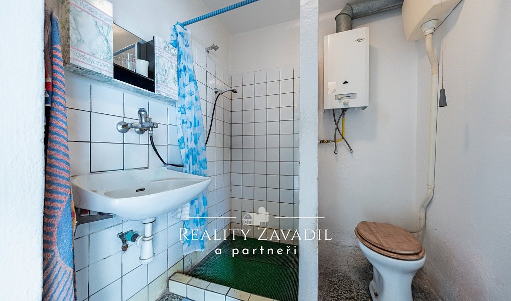 Prodej chaty/chalupy 140 m² s pozemkem 796 m², Dolní Cerekev – náhled fotky 16