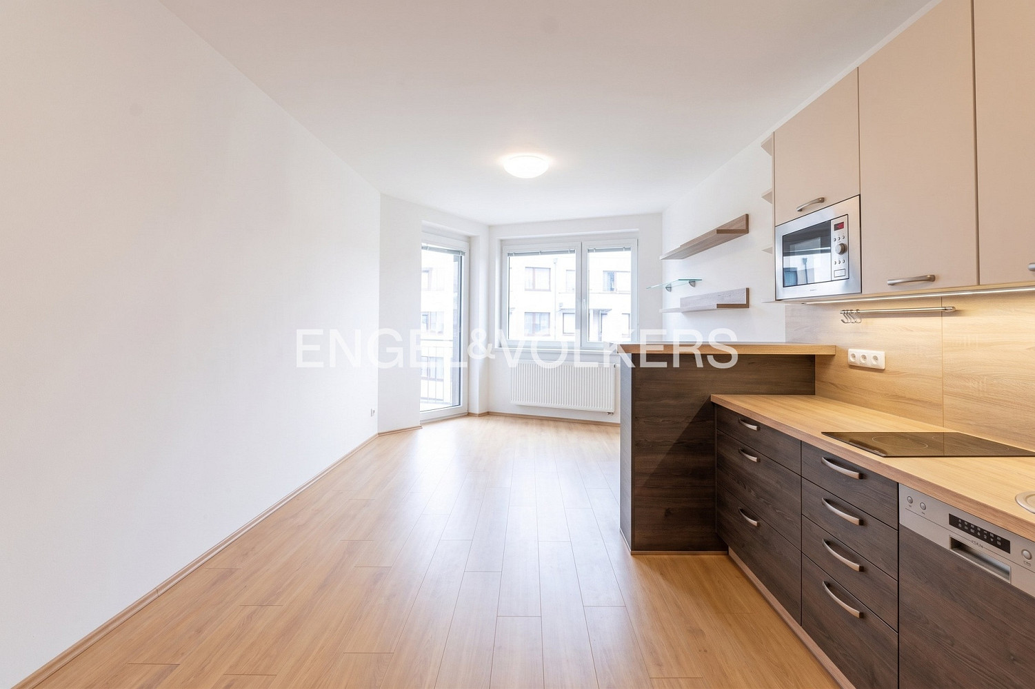 Prodej bytu 1+kk 30 m² – fotografie 2