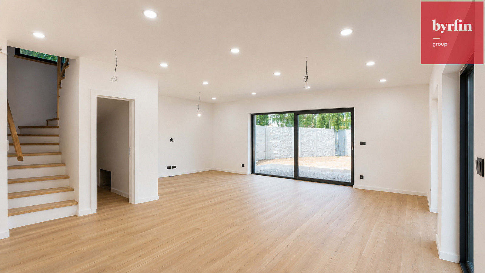 Prodej domu 133 m² s pozemkem 262 m² — photo 2