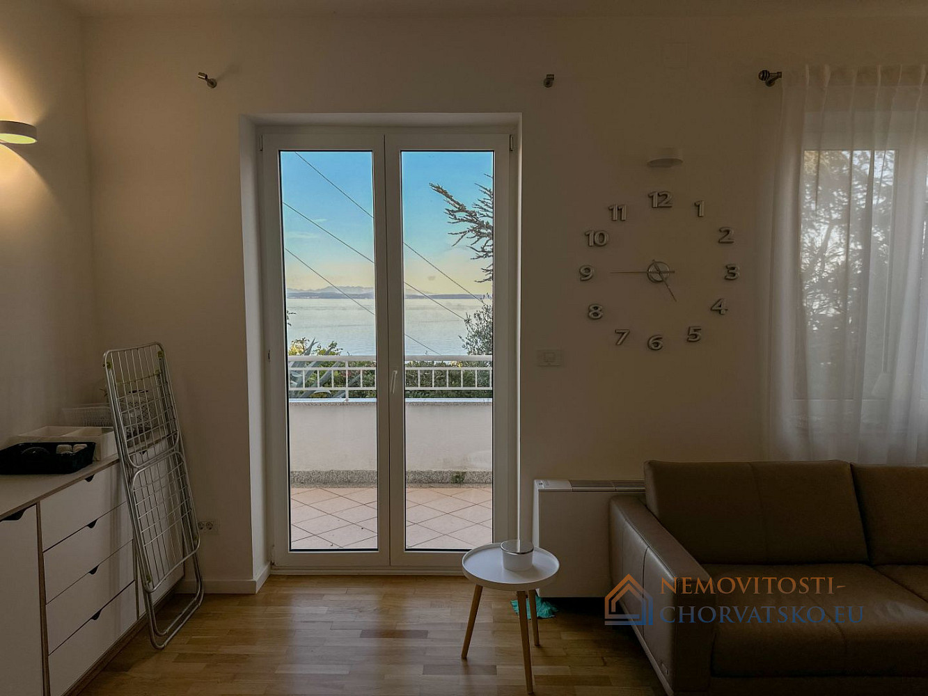 Pronájem bytu 2+kk 75 m² - Więcej