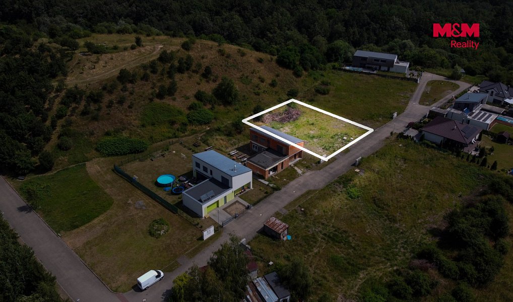 Prodej stavebního pozemku 933 m², Květnice – náhled fotky 2