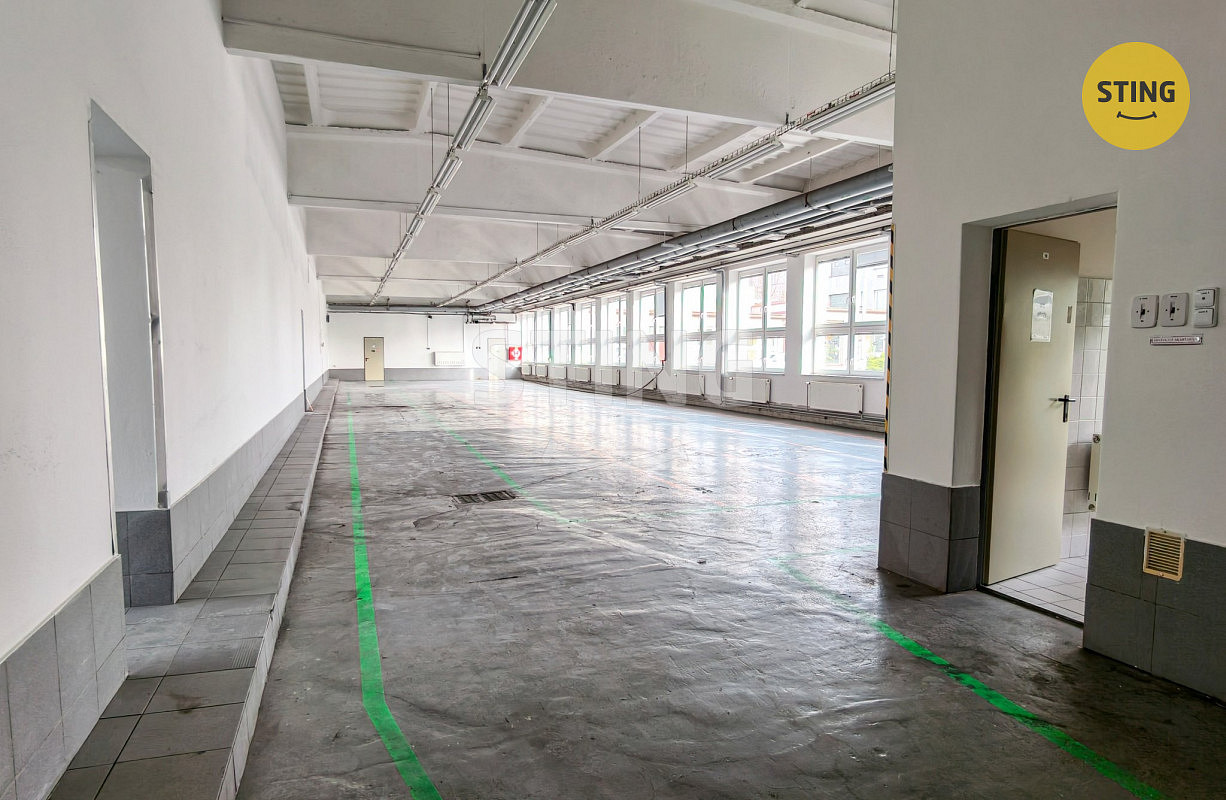 Pronájem skladovacích prostor 600 m² — photo 4